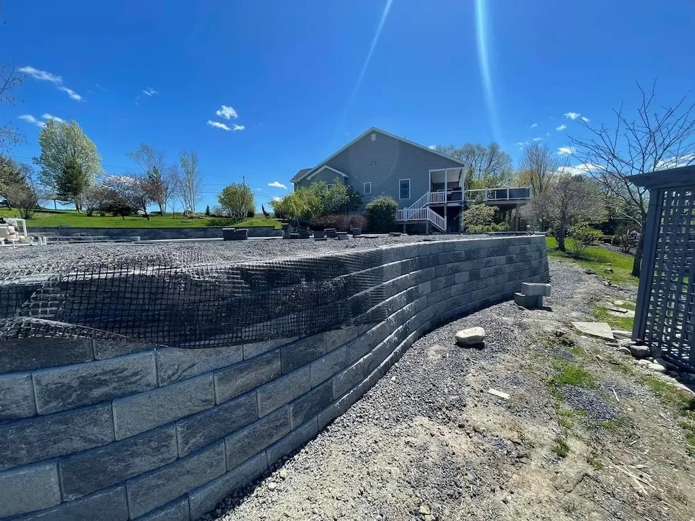 retaining-wall-installation-with-pool-install-Slingerlands